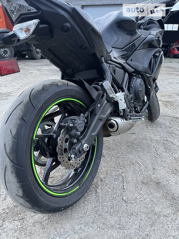 Мотоцикл Спорт-туризм Kawasaki EX 650 2018 в Броварах