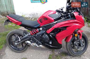 Спортбайк Kawasaki EX 650 2012 в 