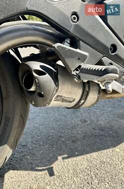 Мотоцикл Спорт-туризм Kawasaki EX 650 2012 в 