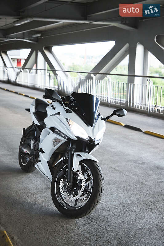 Спортбайк Kawasaki EX 650 2016 в Києві