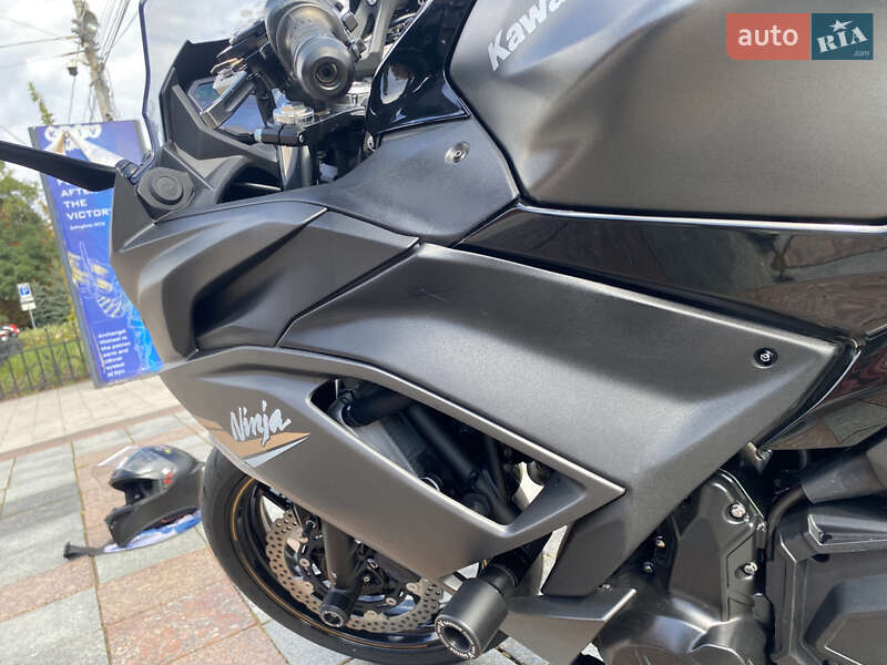 Спортбайк Kawasaki EX 650 2022 в Києві фото 7 Спортбайк Kawasaki EX 650 2022 в Києві