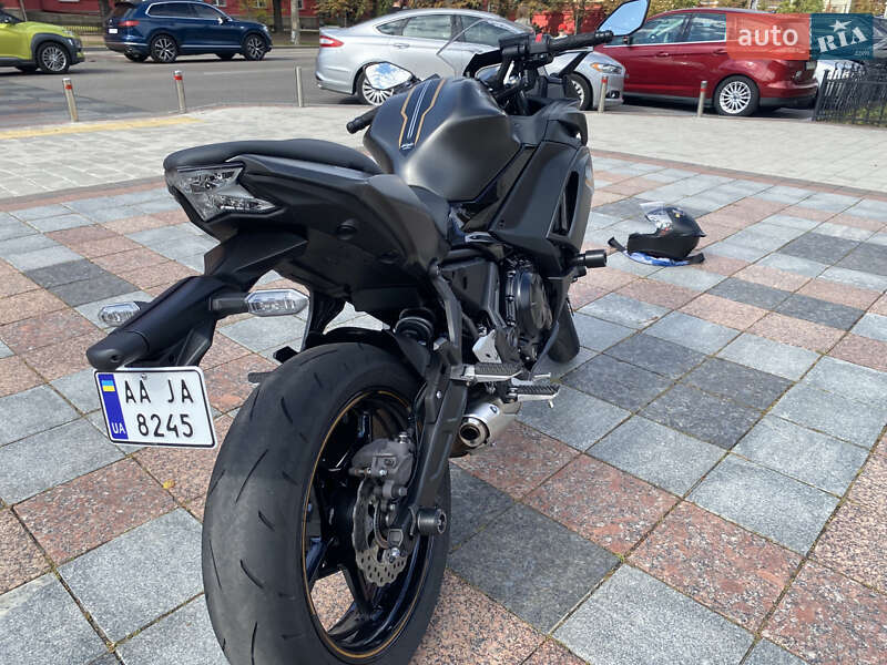 Спортбайк Kawasaki EX 650 2022 в Києві фото 9 Спортбайк Kawasaki EX 650 2022 в Києві