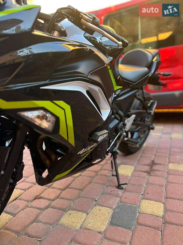 Мотоцикл Спорт-туризм Kawasaki EX 650 2021 в Полтаве