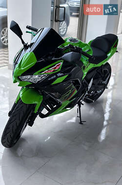 Спортбайк Kawasaki EX 650 2022 в 
