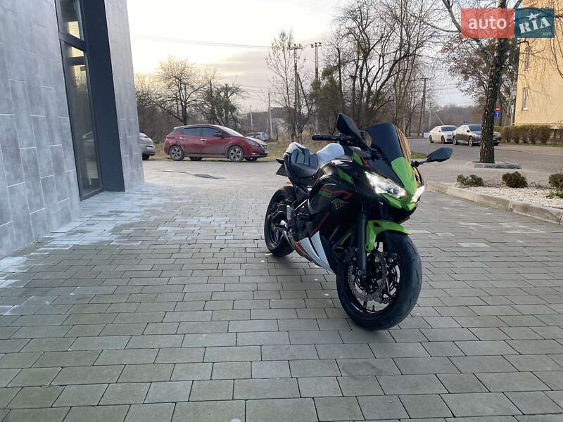 Спортбайк Kawasaki EX 650 2022 в Львові