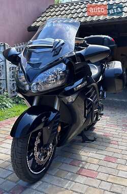 Мотоцикл Спорт-туризм Kawasaki GTR 1400 2014 в Владимире