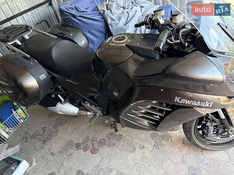 Мотоцикл Спорт-туризм Kawasaki GTR 1400 2010 в Харькове