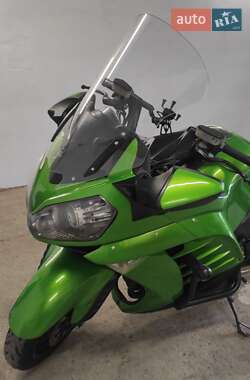 Мотоцикл Спорт-туризм Kawasaki GTR 1400 2011 в Павлограде