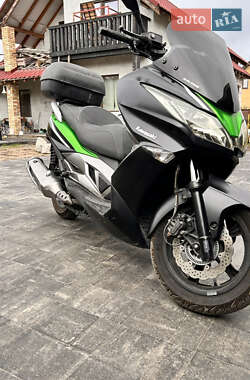 Макси-скутер Kawasaki J 300 2014 в Киеве