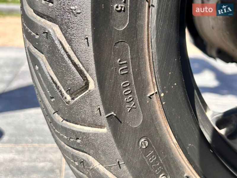 Макси-скутер Kawasaki J 300 2014 в Киеве