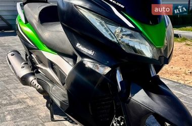 Макси-скутер Kawasaki J 300 2014 в Киеве