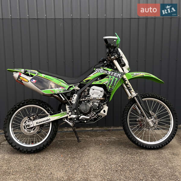 Мотоцикл Внедорожный (Enduro) Kawasaki KLX 250 2006 в Марганце