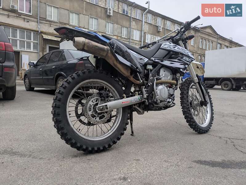 Мотоцикл Позашляховий (Enduro) Kawasaki KLX 250 2010 в Харкові