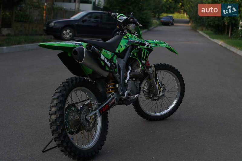 Мотоцикл Кросс Kawasaki KX 250F 2005 в Ужгороде фото 4 Мотоцикл Кросс Kawasaki KX 250F 2005 в Ужгороде
