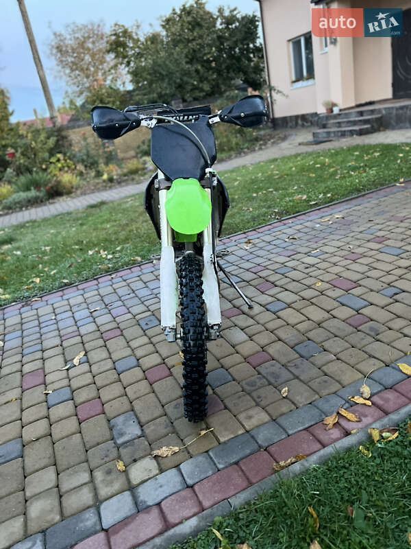 Мотоцикл Кросс Kawasaki KX 250F 2009 в Луцке