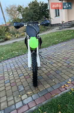Мотоцикл Кросс Kawasaki KX 250F 2009 в 