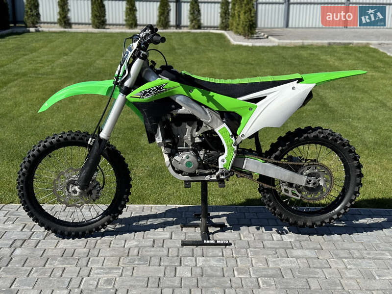 Мотоцикл Кросс Kawasaki KX 450F 2018 в 