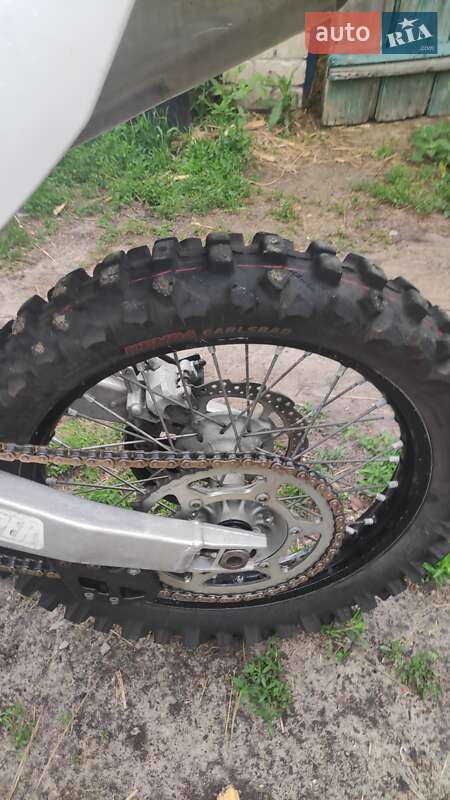 Вантажні моторолери, мотоцикли, скутери, мопеди Kawasaki KX 450F 2015 в 