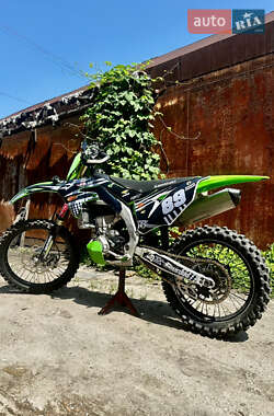 Мотоцикл Кросс Kawasaki KX 450F 2019 в 
