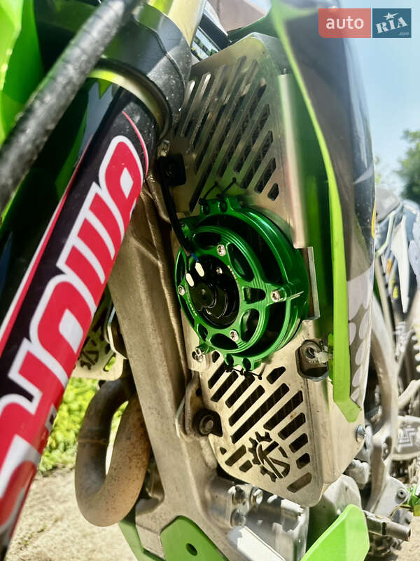 Мотоцикл Кросс Kawasaki KX 450F 2019 в Киеве