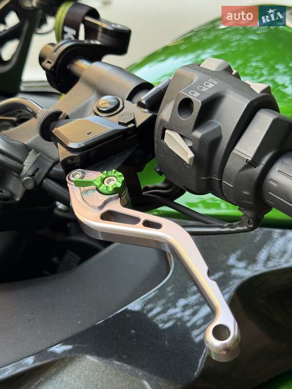 Мотоцикл Спорт-туризм Kawasaki Ninja 1000 SX 2020 в Києві фото 12 Мотоцикл Спорт-туризм Kawasaki Ninja 1000 SX 2020 в Києві