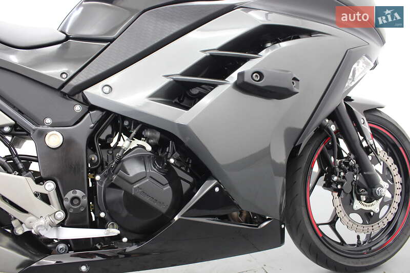 Спортбайк Kawasaki Ninja 250 2013 в Гнивани