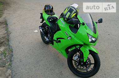 Спортбайк Kawasaki Ninja 250R 2012 в Одессе