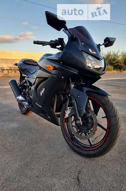 Спортбайк Kawasaki Ninja 250R 2010 в Днепре