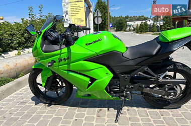 Спортбайк Kawasaki Ninja 250R 2011 в Новояворівську