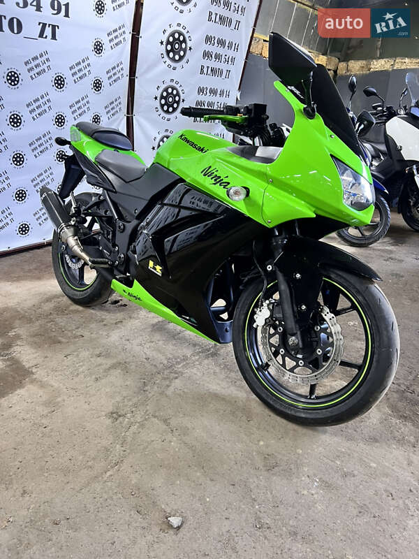 Мотоцикл Спорт-туризм Kawasaki Ninja 250R 2009 в Житомире