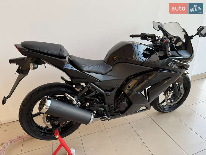 Спортбайк Kawasaki Ninja 250R 2016 в Киеве