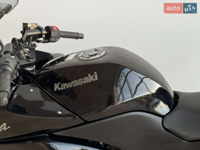 Спортбайк Kawasaki Ninja 250R 2016 в Киеве