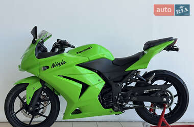 Спортбайк Kawasaki Ninja 250R 2010 в 