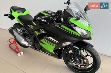 Спортбайк Kawasaki Ninja 300 2017 в 