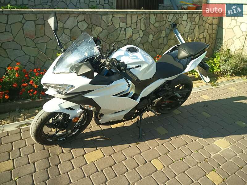 Спортбайк Kawasaki Ninja 400 2020 в Тернополі