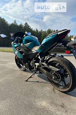 Мотоцикл Спорт-туризм Kawasaki Ninja 400 2021 в Переяславе