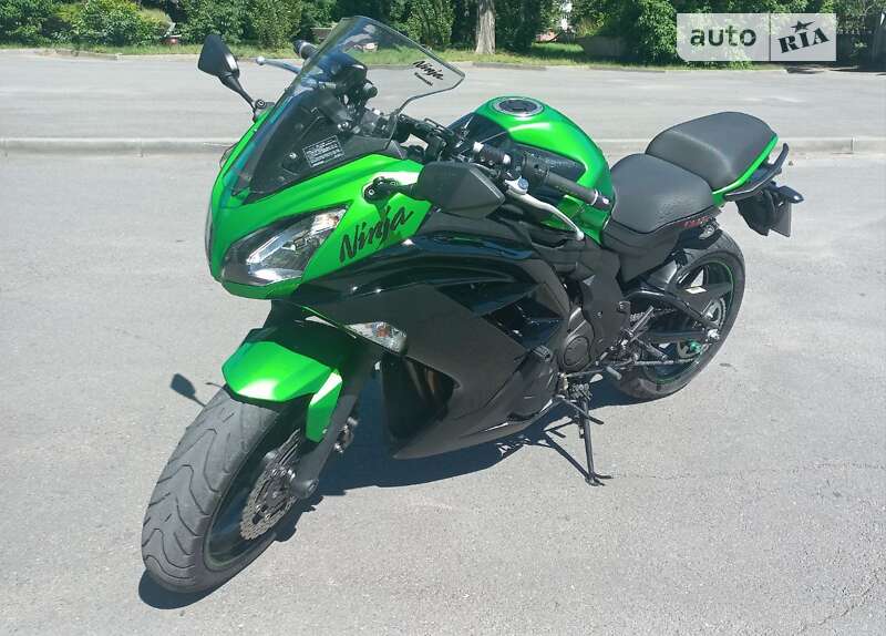 Спортбайк Kawasaki Ninja 400 2017 в Вінниці