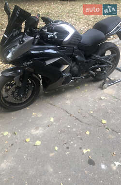 Спортбайк Kawasaki Ninja 400 2016 в 