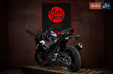 Мотоцикл Спорт-туризм Kawasaki Ninja 400 2020 в 