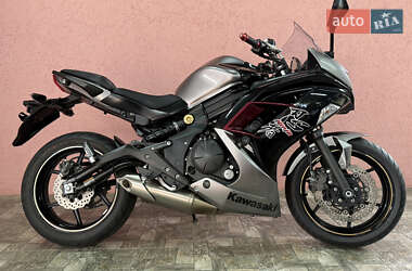 Мотоцикл Спорт-туризм Kawasaki Ninja 400 2018 в 