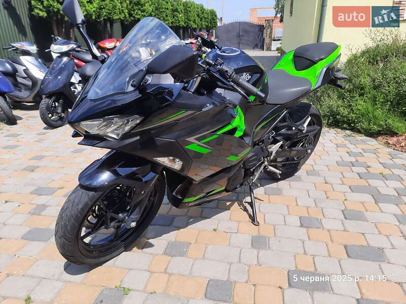 Спортбайк Kawasaki Ninja 400 2019 в Луцке