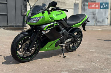 Мотоцикл Без обтекателей (Naked bike) Kawasaki Ninja 400 2011 в 