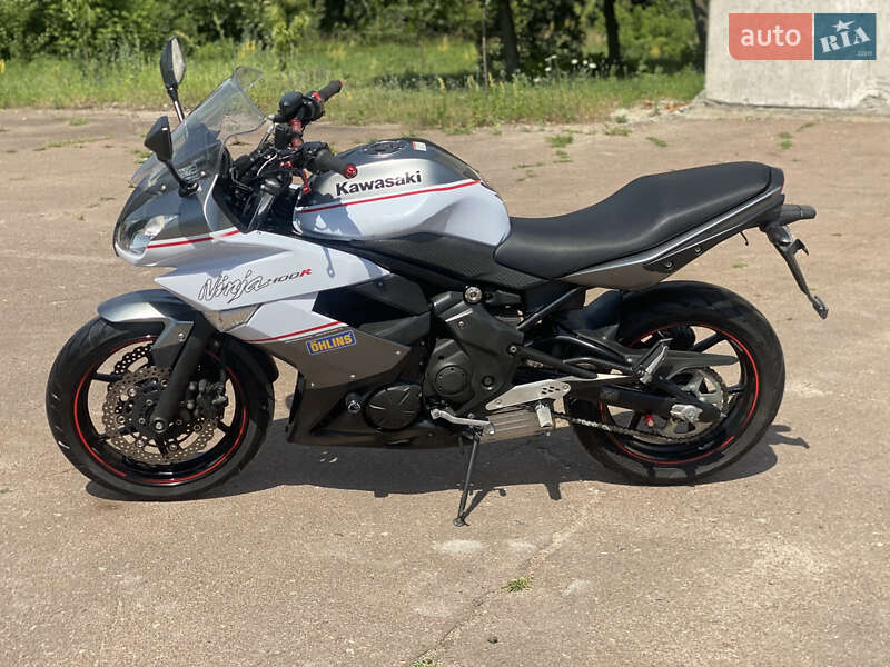 Мотоцикл Без обтекателей (Naked bike) Kawasaki Ninja 400 2013 в 