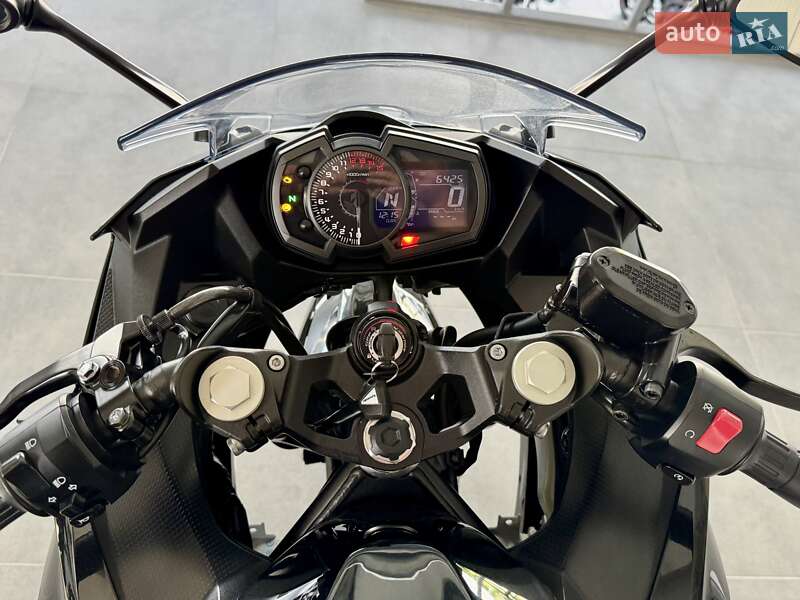 Спортбайк Kawasaki Ninja 400 2018 в Хмельницком