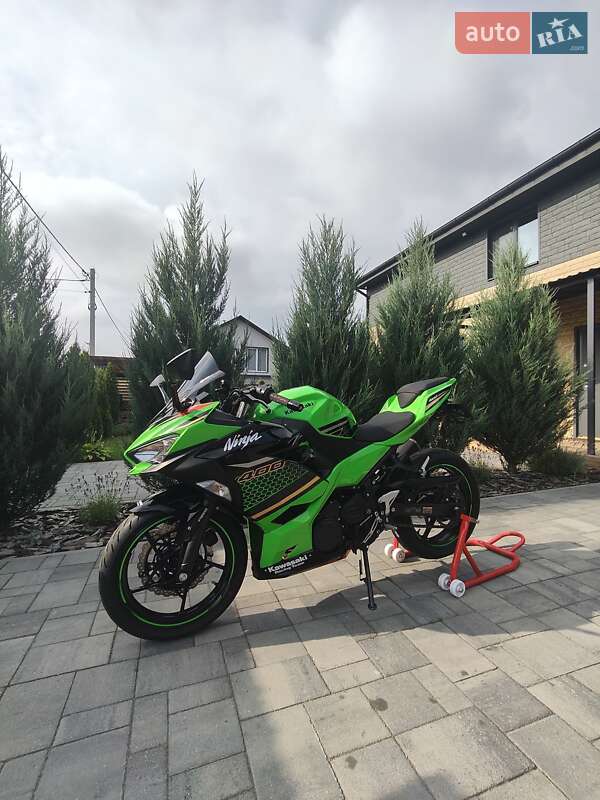 Спортбайк Kawasaki Ninja 400 2020 в Берёзовке