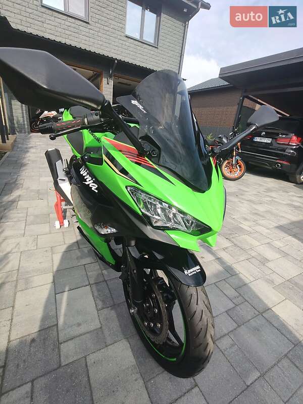 Спортбайк Kawasaki Ninja 400 2020 в Берёзовке