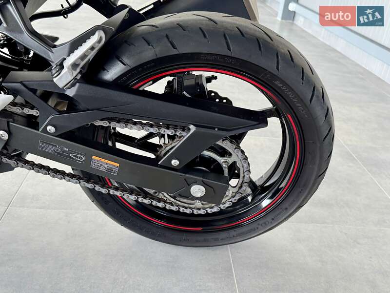 Спортбайк Kawasaki Ninja 400 2020 в Хмельницком
