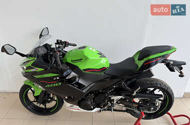 Спортбайк Kawasaki Ninja 400 2022 в 