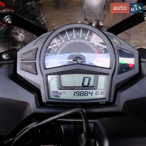 Мотоцикл Без обтекателей (Naked bike) Kawasaki Ninja 400 2013 в Белой Церкви