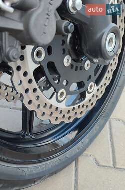 Спортбайк Kawasaki Ninja 400 2018 в 
